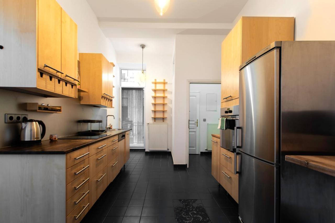 3-Bedroom Apartment In Central Відень Екстер'єр фото